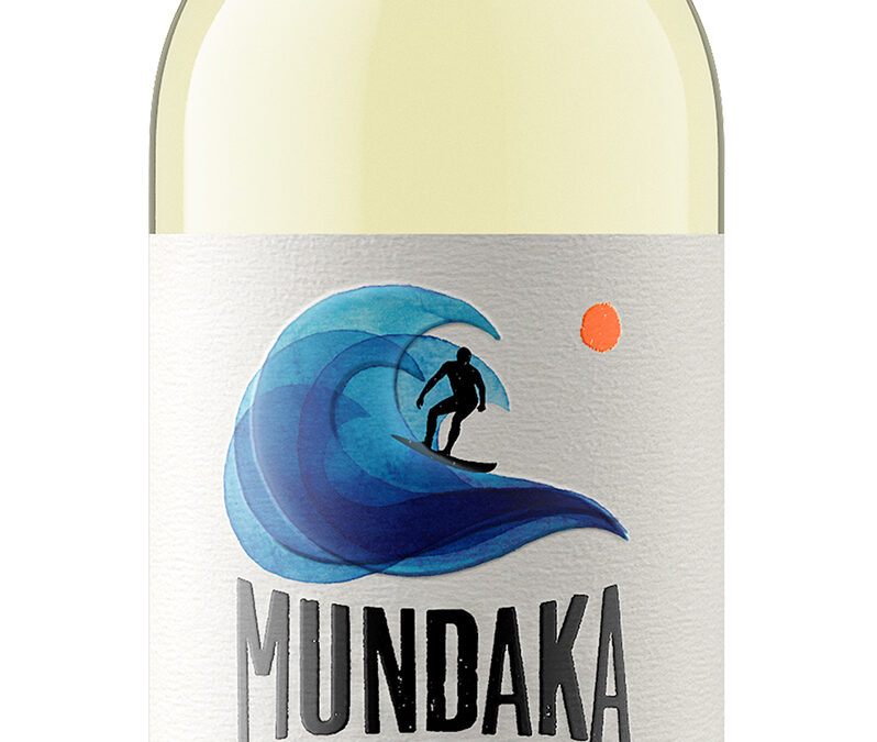 Mundaka NV Sauvignon Blanc Bottle Shot -highres