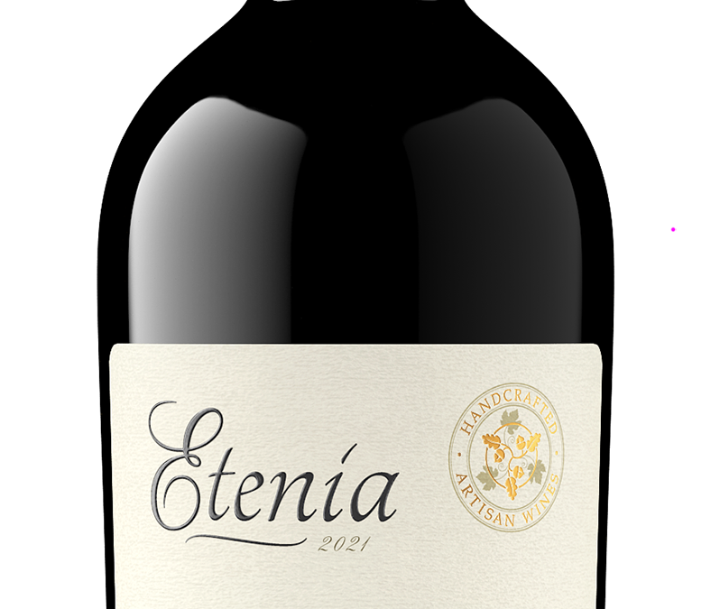 Etenia 2021 Paso Robles Cabernet bottle shot -transp